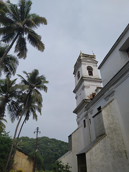 File:Igreja de São Caetano da Divina Providência (Goa) (2).jpg