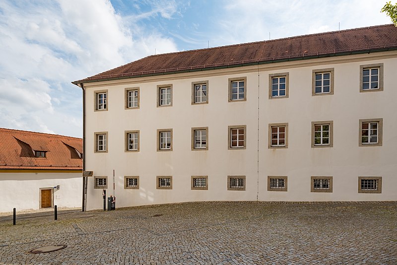 File:Im Schloss 1 Sulzbach-Rosenberg 20180621 009.jpg