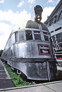 A front part of the power car In July 1984 Roger Puta photographed the CB&Q's Pioneer Zephyr (then it was outside Chicago's Museum of Science and Industry) during the celebration of the 50th Anniversary of its historic non-stop (28975265392).jpg
