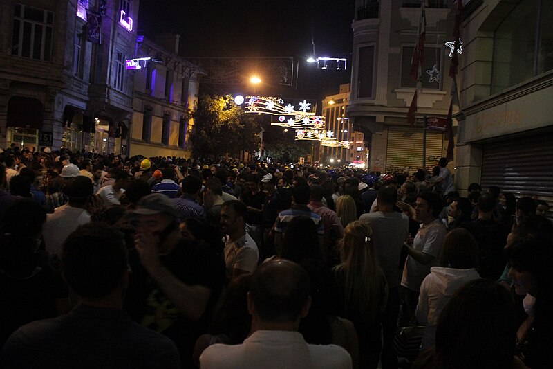 File:Istiklal Avenue during Gezi Park protests.jpg