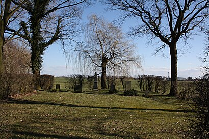 So kommt man zu Jüdische Friedhof Berne mit den Öffentlichen - Mehr zum Ort Hier