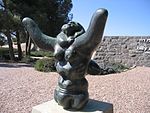 Jacques lipchitz mother and child 2 1941-45.jpg