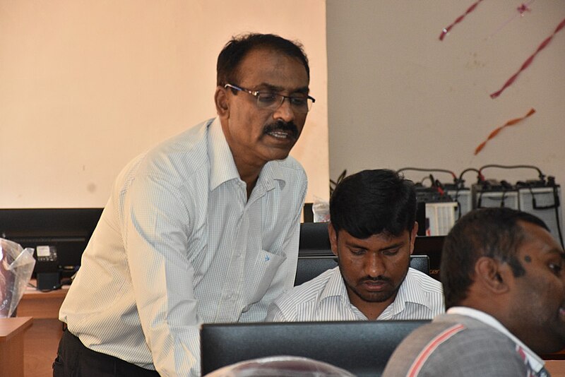 File:Kannada Wikipedia Editathon Mysuru Jan 11-13 2016 04.jpg