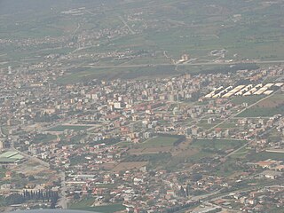 Мендерес - город в Турции