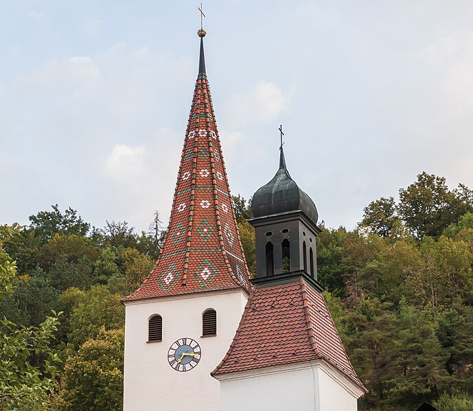 File:Kerktoren van Wehrkirche. Locatie Kinding Opper-Beieren Duitsland 04.jpg