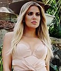 Thumbnail for Khloé Kardashian