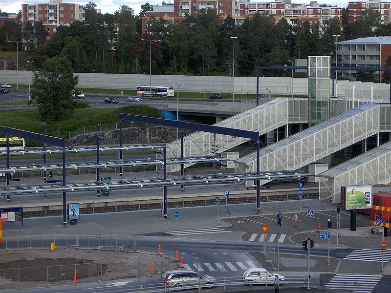 File:Leppävaaran juna-asema Espoo Finland.jpg