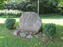 Спомен-плоча во Линдевит
