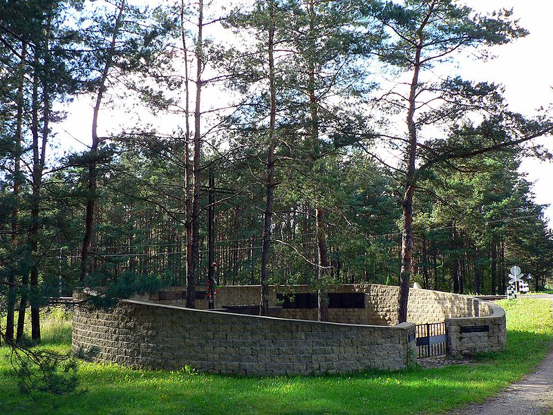 File:Lithuania Paneriai Monument.jpg