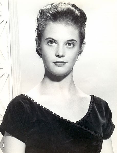 File:Lois Smith 1955.jpg