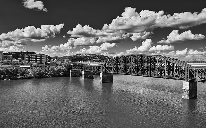 File:Looking northeast along the Allegheny River toward a railroad bridge - Flickr - chris.rycroft.jpg