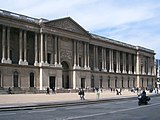 Columnata do Louvre, ou de Perrault (fachada oriental do Palacio do Louvre, deseñada por Claude Perrault)
