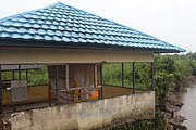 Banjar: Kubah makam Mantri Jaya Arja di Alalak, Barito Kuala, Kalimantan Selatan. Bahasa Indonesia: Pusara dari Mantri Jaya Arja di Alalak, Barito Kuala, Kalimantan Selatan. English: Tomb of Mantri Jaya Arja in Alalak subdistrict, Barito Kuala Regency, South Kalimantan.