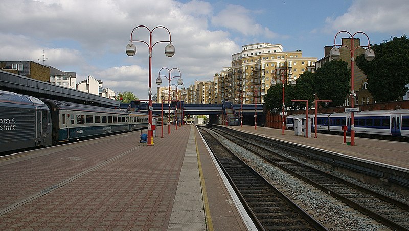 File:Marylebone station MMB 04 67014 165001.jpg