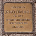 Deutsch: Stolperstein für Max Fraenkel vor der Hamburgischen Staatsoper in Hamburg-Neustadt.