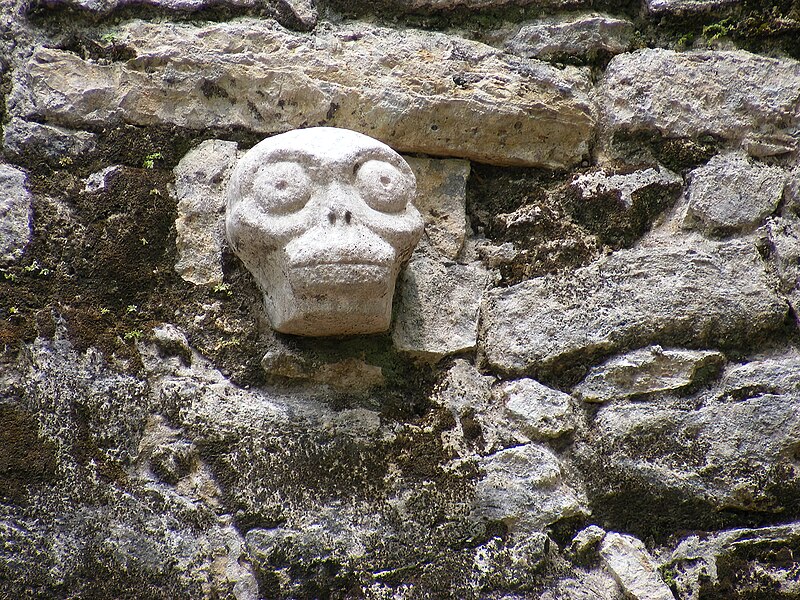 File:Mayan Ball Court Detail 04.jpg