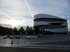 Mercedes-Benz Museum 013.jpg