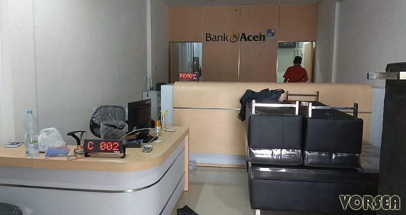 File:Mesin Antrian di Bank Aceh.jpg