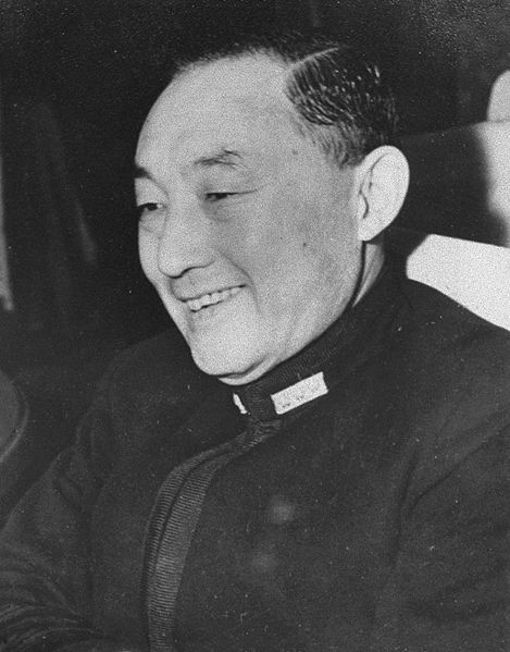 File:Mitsumasa Yonai smiling cropped.jpg