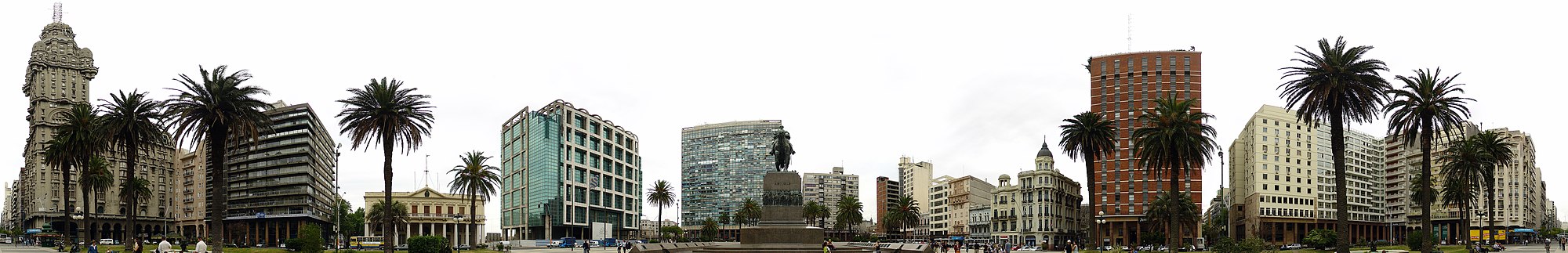 Panorama vido de Montevideo je decembro 2007