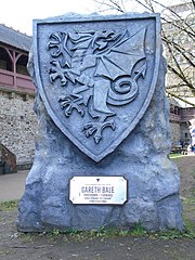 Bale plaque at Cardiff Castle Monument to Gareth Bale.001 - Cardiff Castle.jpg