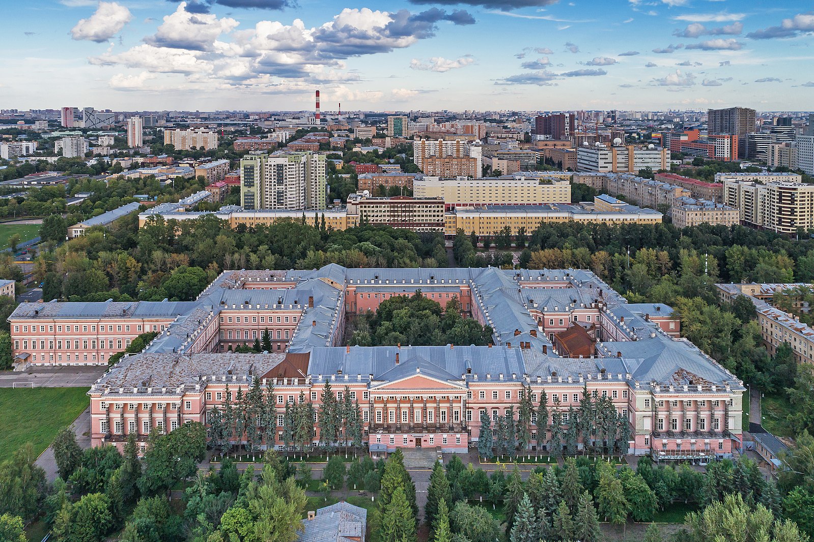 екатерининский дворец в москве лефортово