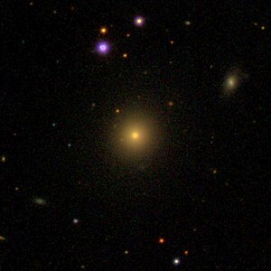 SDSS-Aufnahme der Galaxie NGC 79