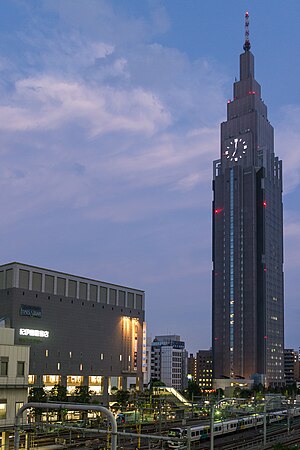 NTT-Docomo-Yoyogi-Building-03.jpg