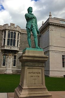 Statue by Enoch Smith Woods at Wadsworth Atheneum, Hartford, Connecticut, erected 1894 Nathan Hale statue at Wadsworth Atheneum.jpg