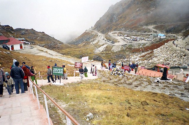 The stairway in Nathu La