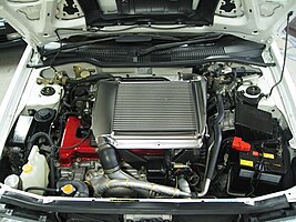 Nissan-Pulsar-GTIR-engine.jpg