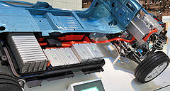 Nissan Leaf's lithium-ion battery pack Nissan Leaf 012.JPG