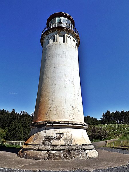 File:North Head Lighthouse (20231382471).jpg