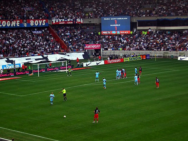 Parc des Princes — Wikipédia