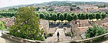 Panorama de la basse-ville d'Auch depuis le haut de l'Escalier Monumental.jpg