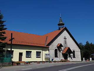 <span class="mw-page-title-main">Czarków, Pszczyna County</span> Village in Silesian Voivodeship, Poland