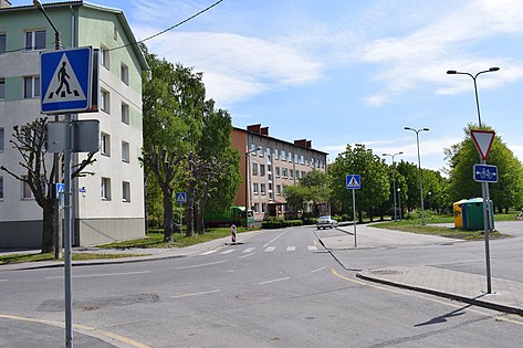 Перекрёсток с улицей Коплиранна