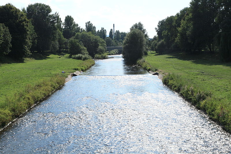 File:Pforzheim - Hohwiesenweg - Enzauenpark + Enz 15 ies.jpg