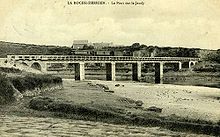 Pont sur le jaudy a La Roche Derrien.jpg