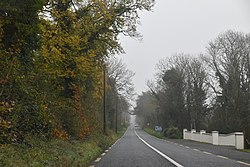 The R370 regional road at Ballinameen