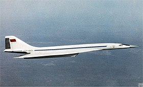 Le Tupolev Tu-144 en vol