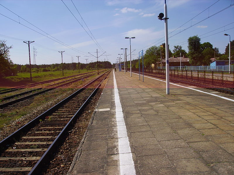 File:Railway station in Osowiec 2.JPG