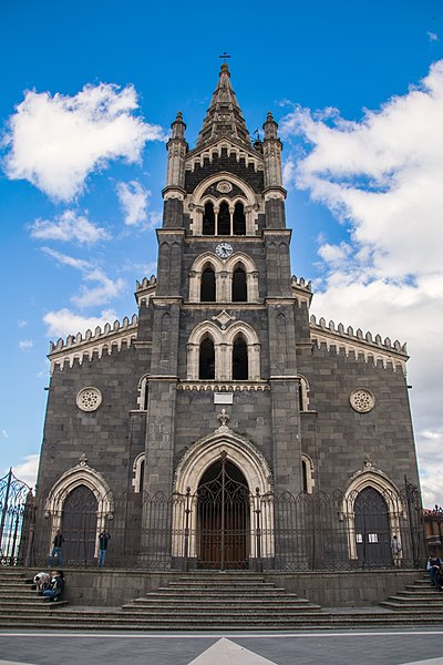 File:Randazzo, Basilica di Santa Maria Assunta.jpg