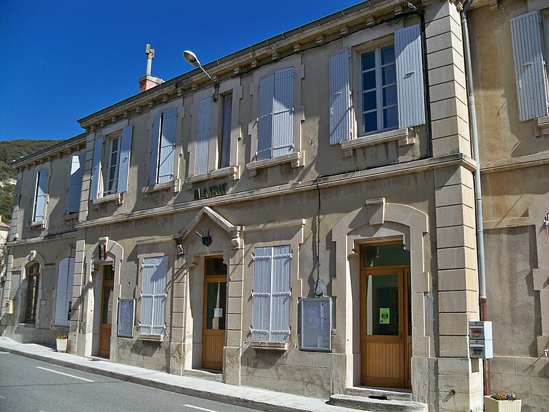 File:Rousset les Vignes - mairie.jpg