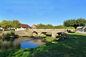 Le pont sur la Seille (vue aval).