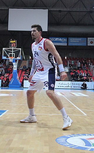 <span class="mw-page-title-main">Ryan Amoroso</span> American basketball player