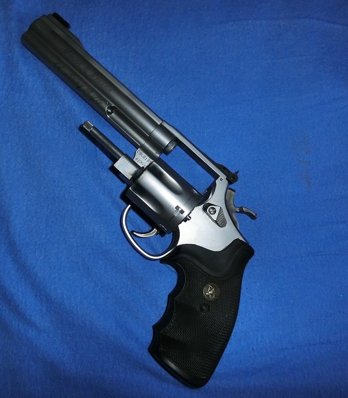 smith-wesson-model-617-wikipedia