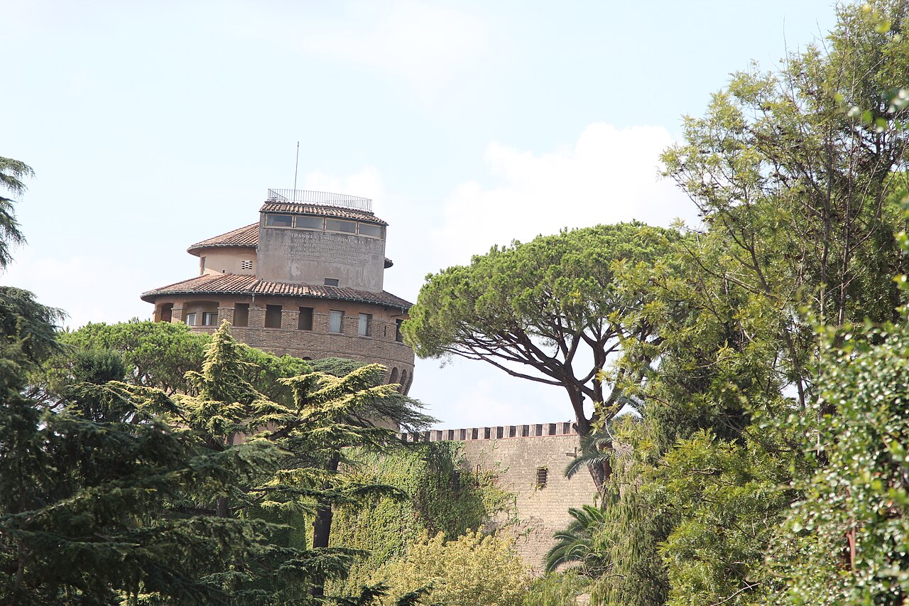Auf den Spuren der Geschichte: Der Saint John Tower im Vatikan