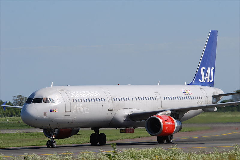 File:Scandinavian Airlines Airbus A321; OY-KBE@CPH;03.06.2010 574hb (4688553156).jpg