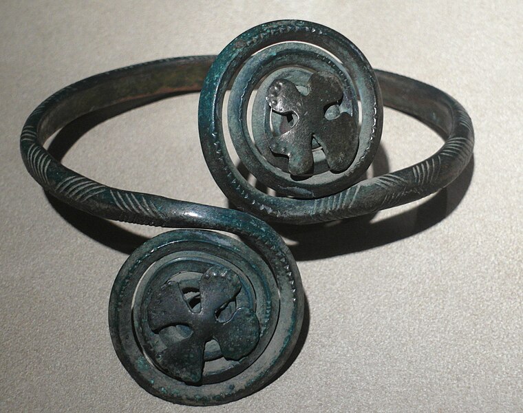 File:Schoulder straps of Lusatian culture from Krobów Treasury, Poland.JPG